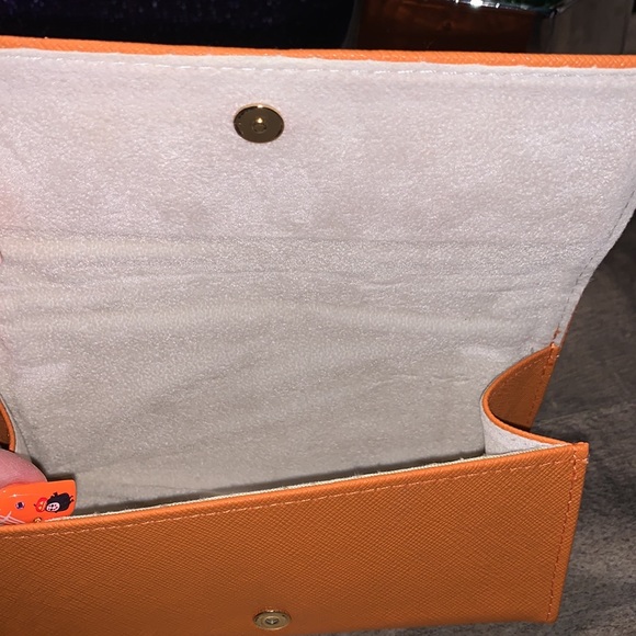 TORY BURCH ORANGE LARGE SUNGLASS CASE - Picture 4 of 4